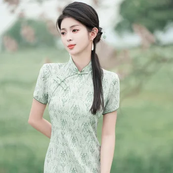 Yourqipao 2023 Летнее Светло-Зеленое Улучшенное Шелковое Платье Ципао средней длины из Свежего Нежного Шелка Средней длины в Китайском Стиле для Женщин