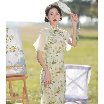 Зеленый Cheongsam Young Girl Женское Свежее ретро Изысканное Элегантное современное платье Ципао для повседневной носки