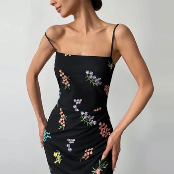 Модное женское платье с цветочной вышивкой 2022, Новое летнее платье-слинг средней длины, Богемный Темперамент, Тонкое Сексуальное Пляжное Платье для женщин