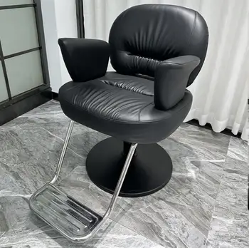 Специальный стул для стрижки волос в элитном парикмахерском салоне может вращать и поднимать простой табурет для парикмахерской